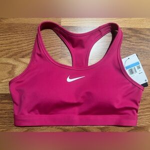 Women's Nike Swoosh Medium Support Padded Sports Bra Size Medium